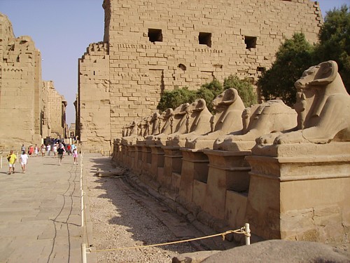 Entrada del templo de Karnak