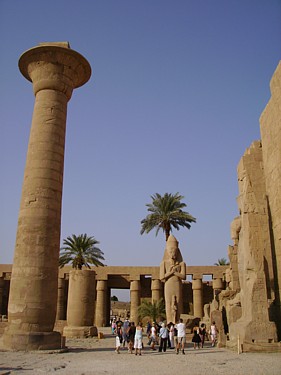 Interior del Templo de Karnak